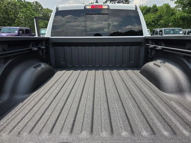New 2026 Bright White Clear-Coat Exterior Paint RAM Laramie image 28
