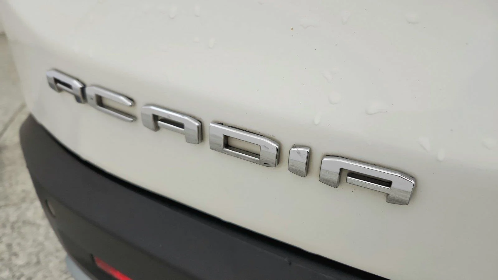 Used 2022 Summit White GMC SLE image 35
