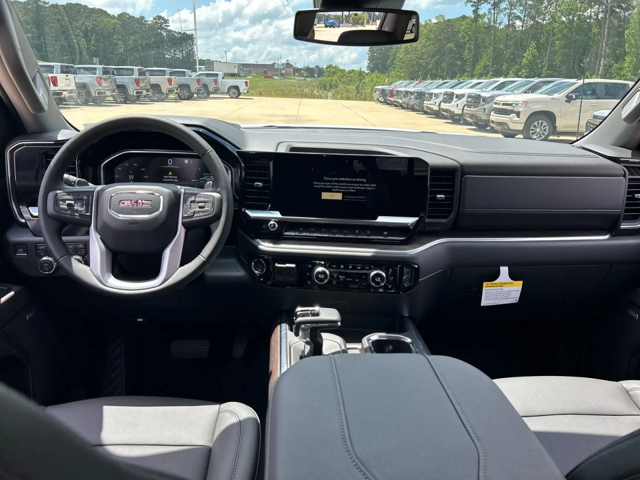 2026 GMC Sierra 1500 SLT - Photo 21