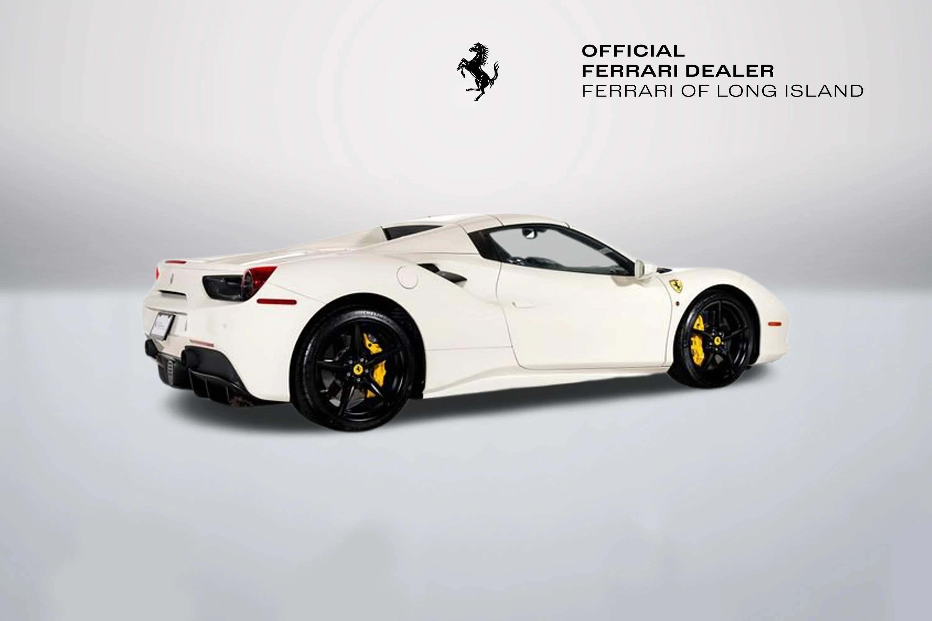Certified Used 2018 Bianco Avus Ferrari  image 2