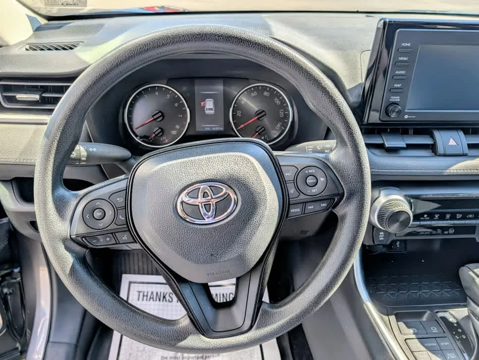 Used 2021 Magnetic Gray Metallic Toyota LE image 10