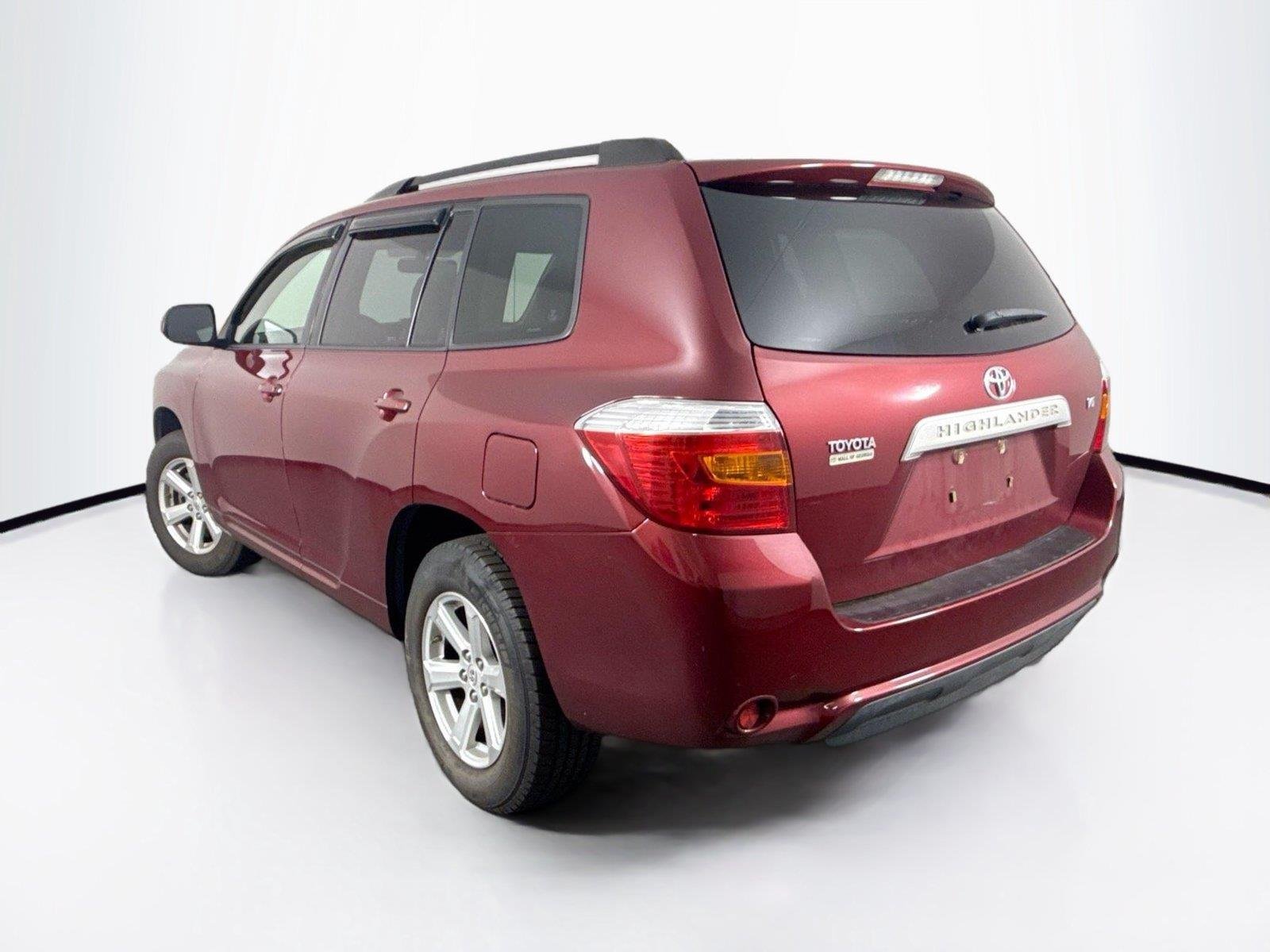 Used 2009 Salsa Red Pearl Toyota Base image 8