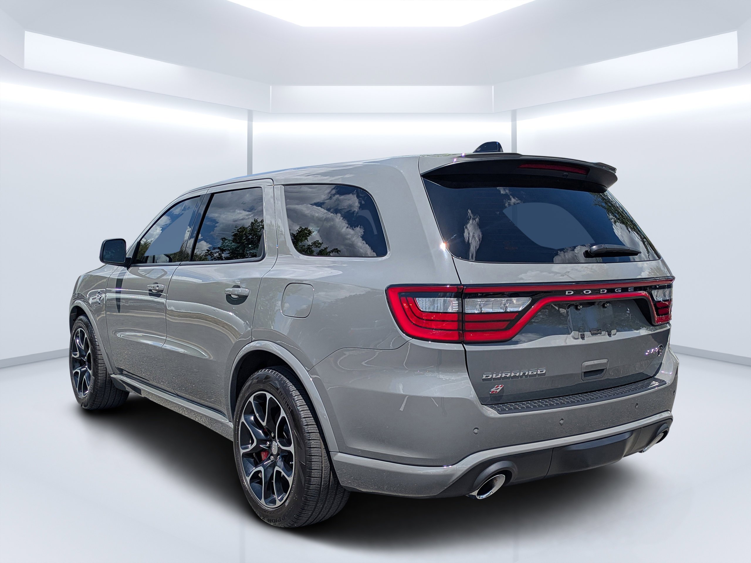 Used 2025 Destroyer Gray Clearcoat Dodge SRT Hellcat image 5