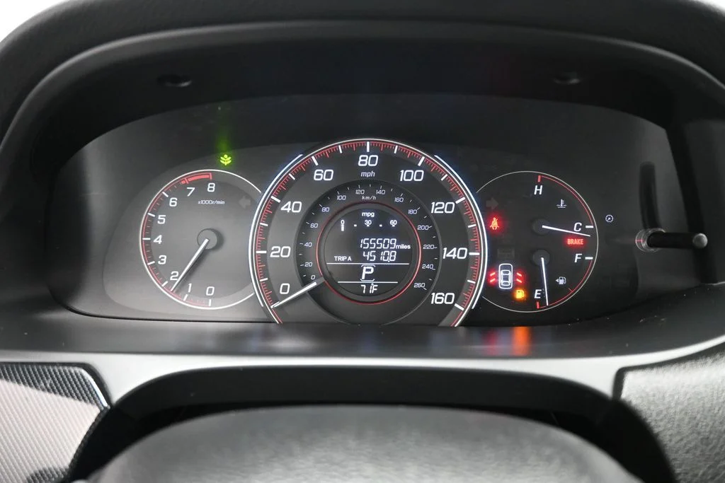 Used 2013  Honda Sport image 12
