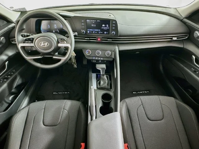 New 2026 Black Hyundai SE image 13
