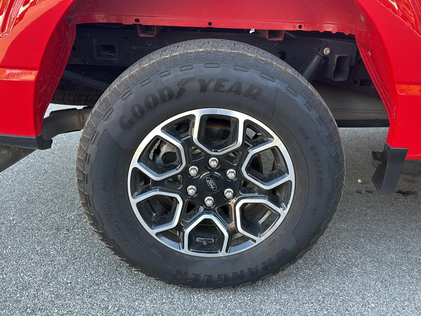 Used 2022 Race Red Ford XLT image 13