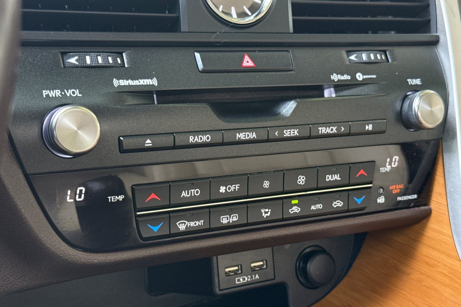 Used 2020 Red Lexus 450h image 21