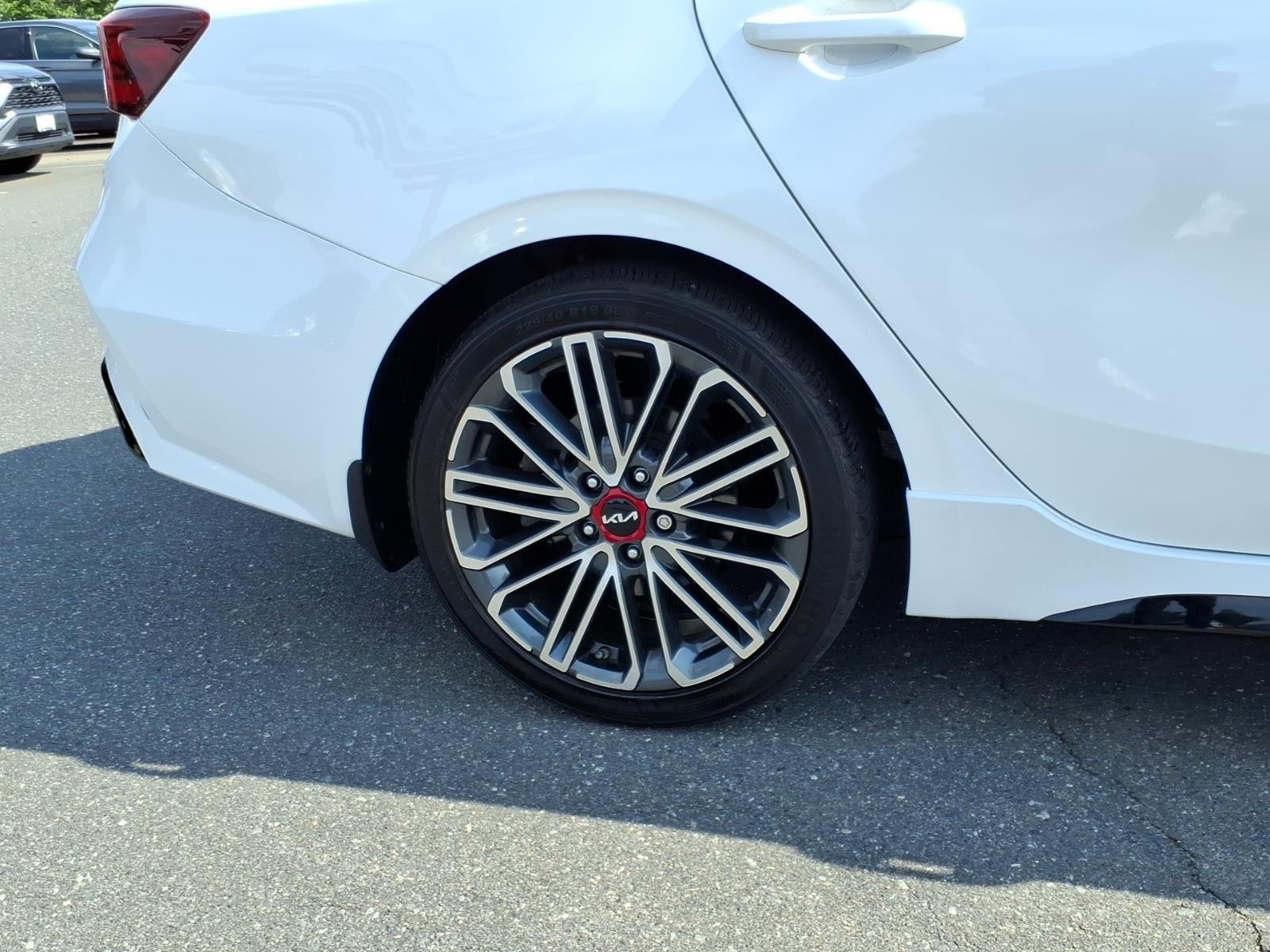Used 2024 Snow White Pearl Kia GT image 12