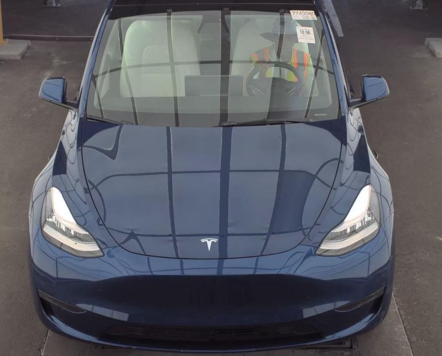 Used 2021 Tesla Model Y Long Range with VIN 5YJYGDEE4MF141610 for sale in Kansas City, KS