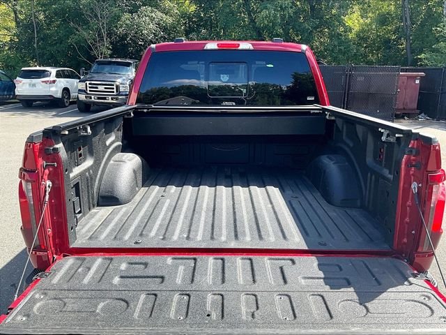 Used 2024 Red Ford XLT image 29