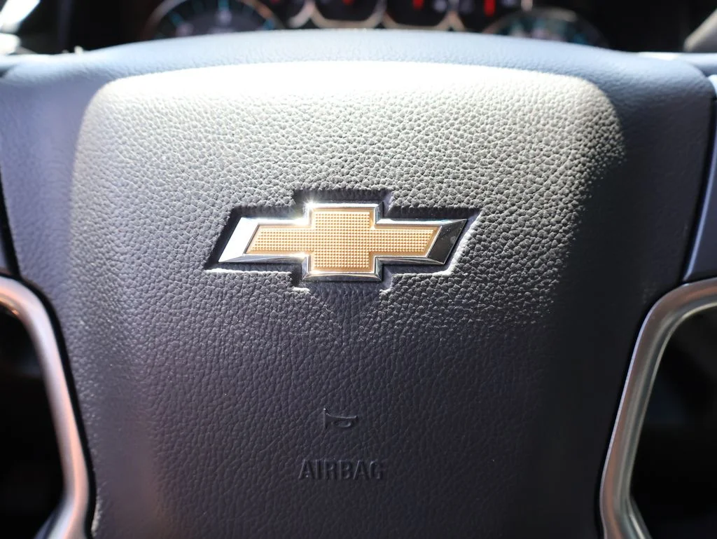 Used 2019 Black Chevrolet LT image 28