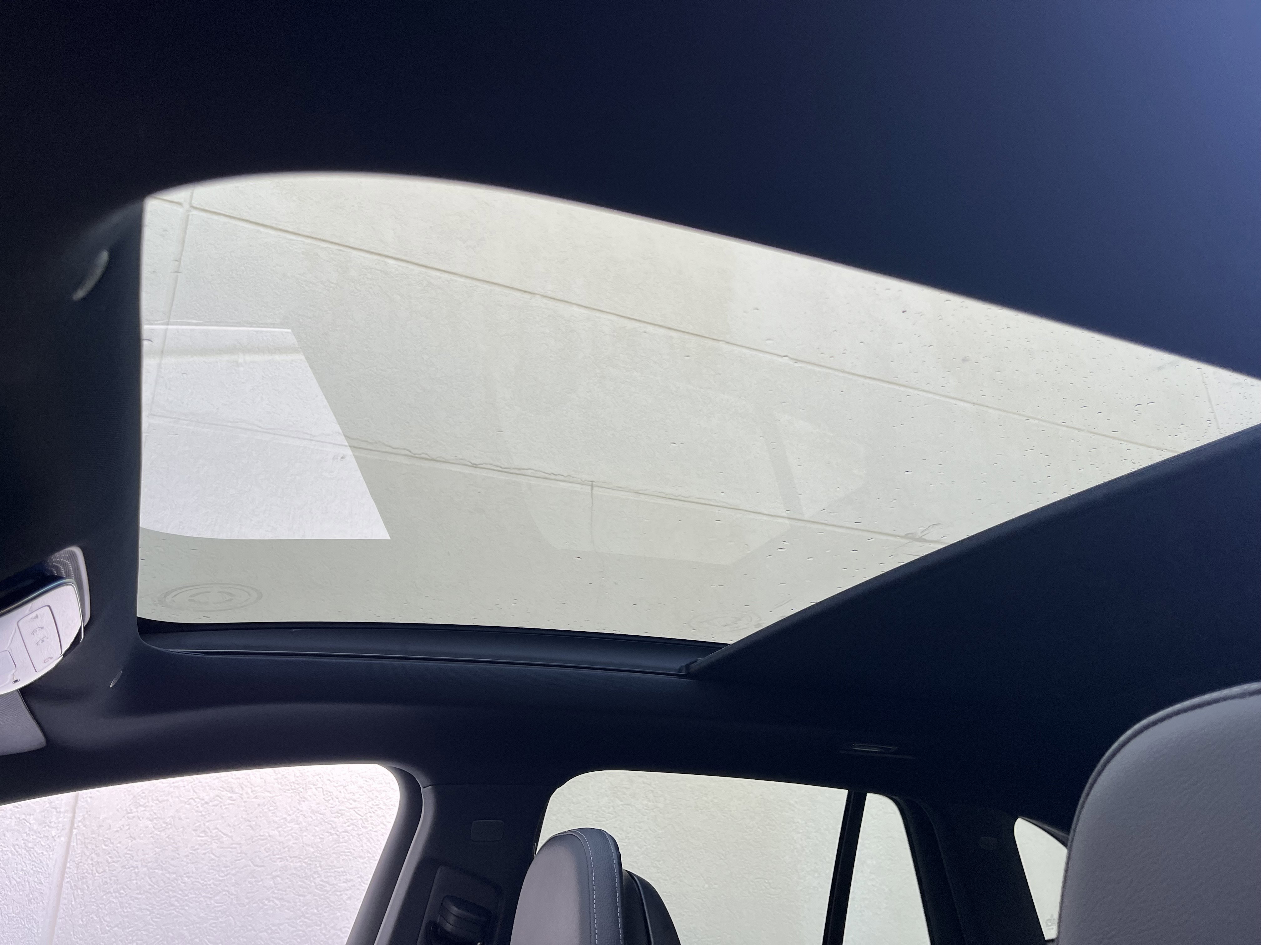 New 2026 OBSIDIAN BLACK Mercedes-Benz EQE 320 image 29