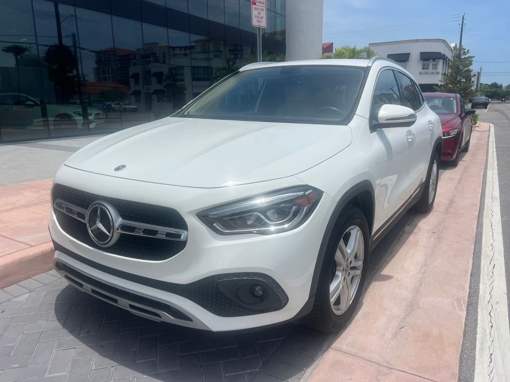 Used 2022 White Mercedes-Benz GLA 250 image 3