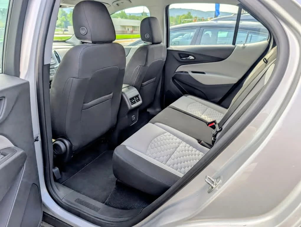 Used 2020 Silver Ice Metallic Chevrolet LS image 7