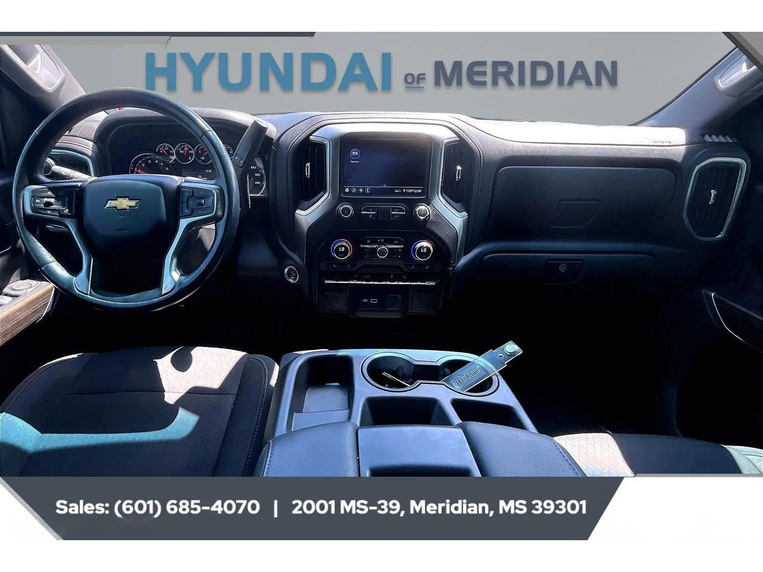 Used 2021 MOSAIC BLACK METALLIC Chevrolet LT image 13