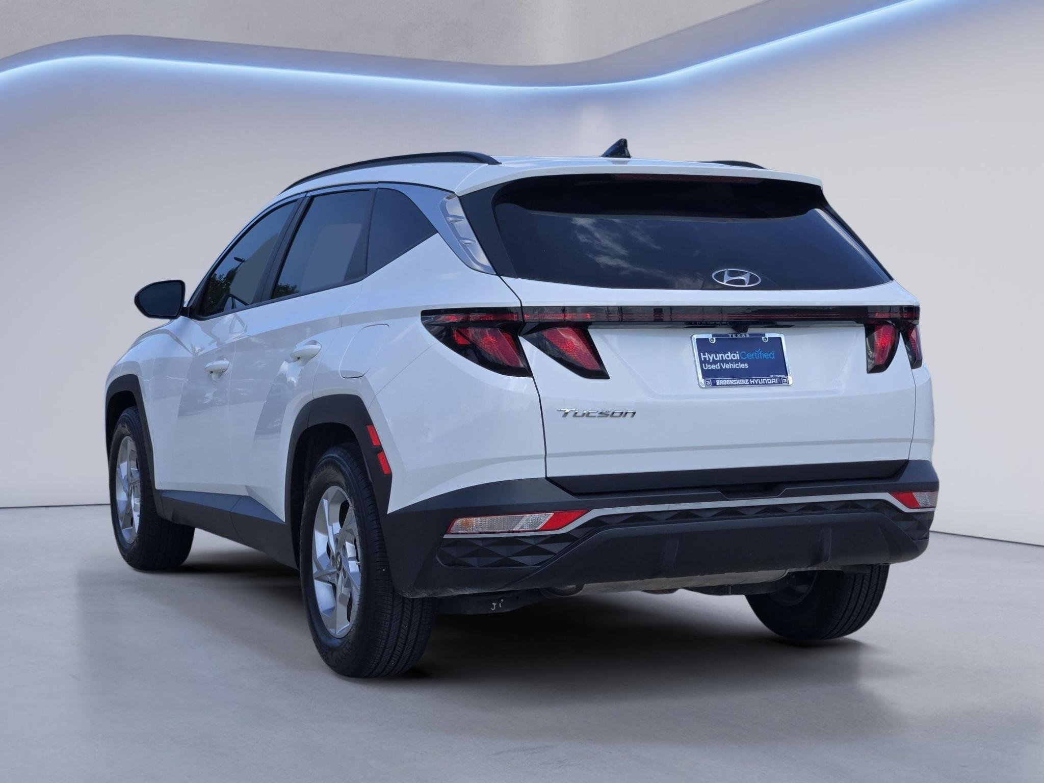 Used 2024 White Pearl Hyundai SEL image 8