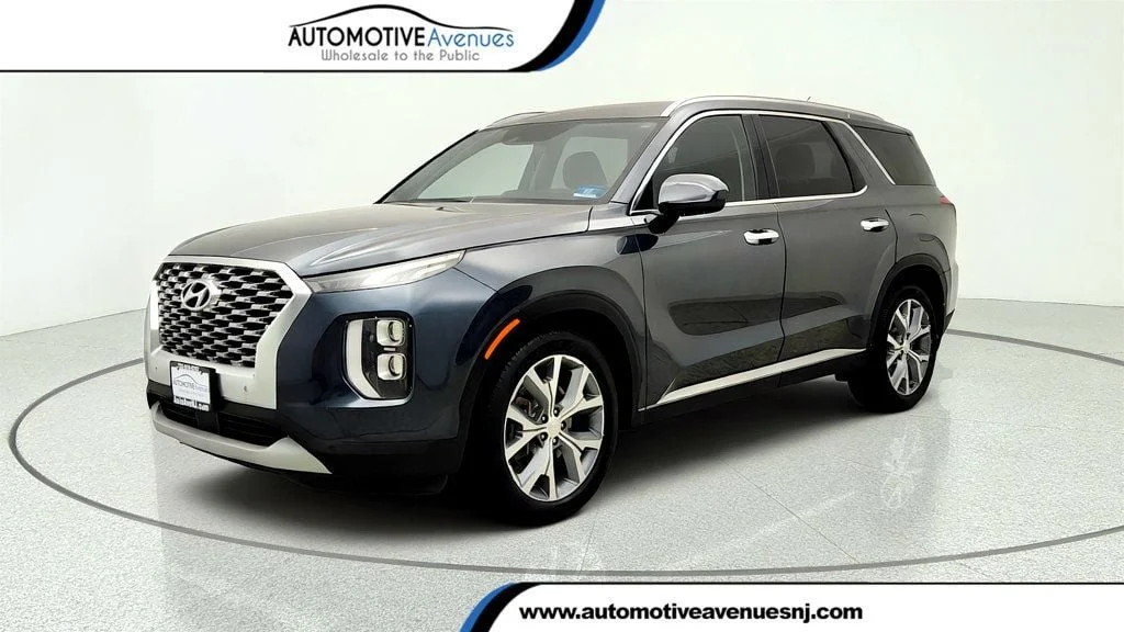 Used 2020 Steel Graphite Hyundai SEL AWD w/ Convenience Pkg, Sunroof & 8-Person Seating image 1