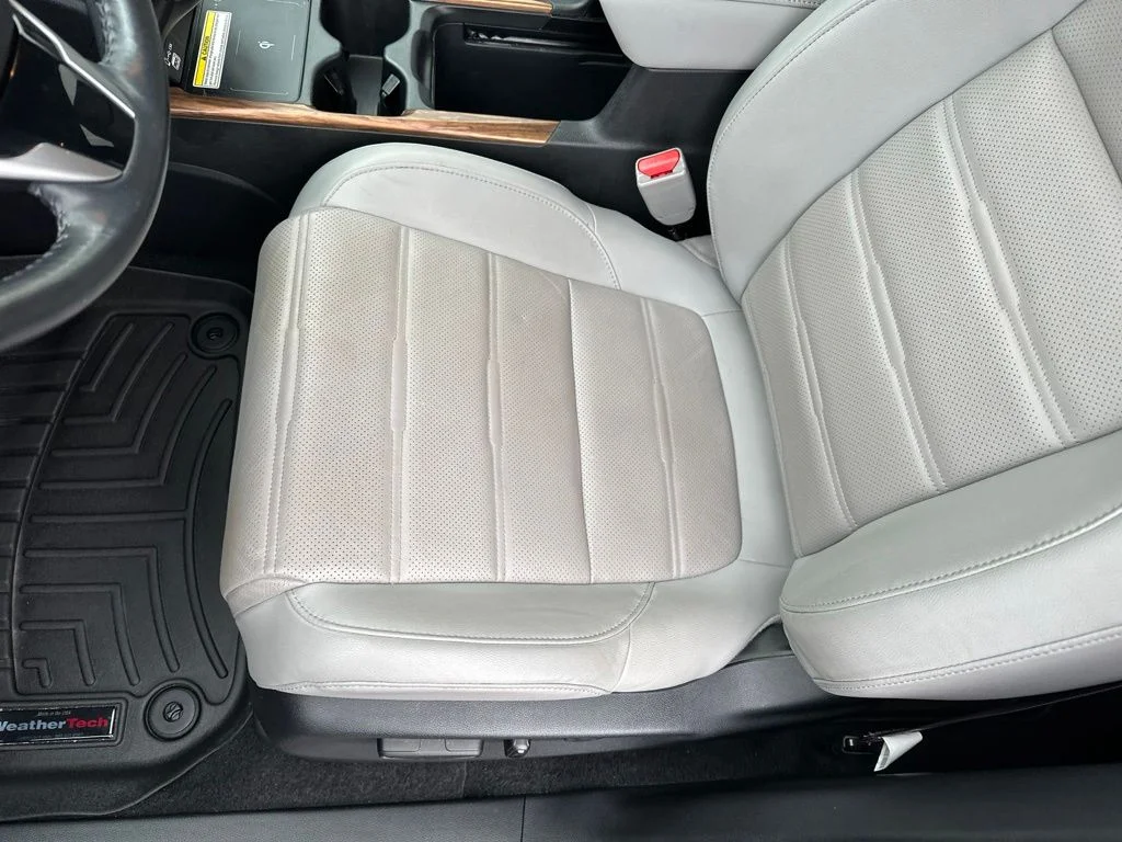 2022 Honda CR-V Touring - Photo 24