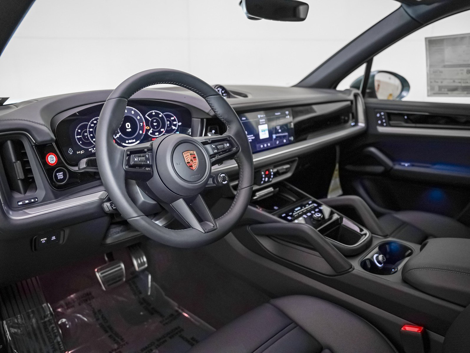 2026 Porsche Cayenne S - Photo 4