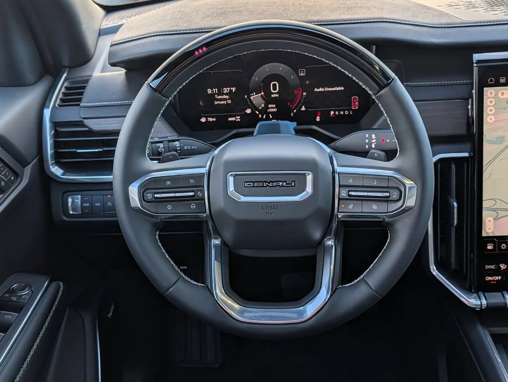 2026 GMC Acadia Denali - Photo 10