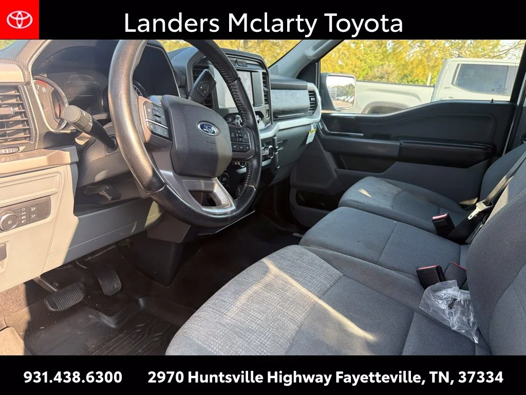 Used 2021 White Ford XLT image 4