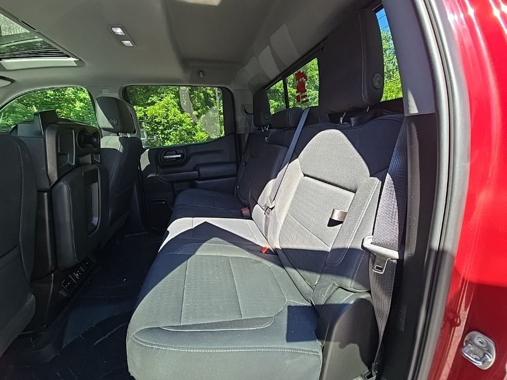 Used 2019 Red Chevrolet LT image 18