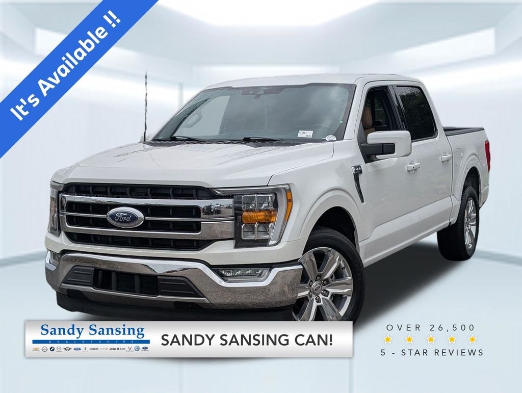 Used 2022 White Ford Lariat image 1