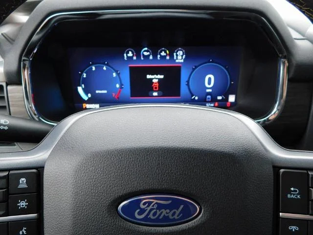 New 2026 Star White Metallic Tri-Coat Ford Lariat® image 77