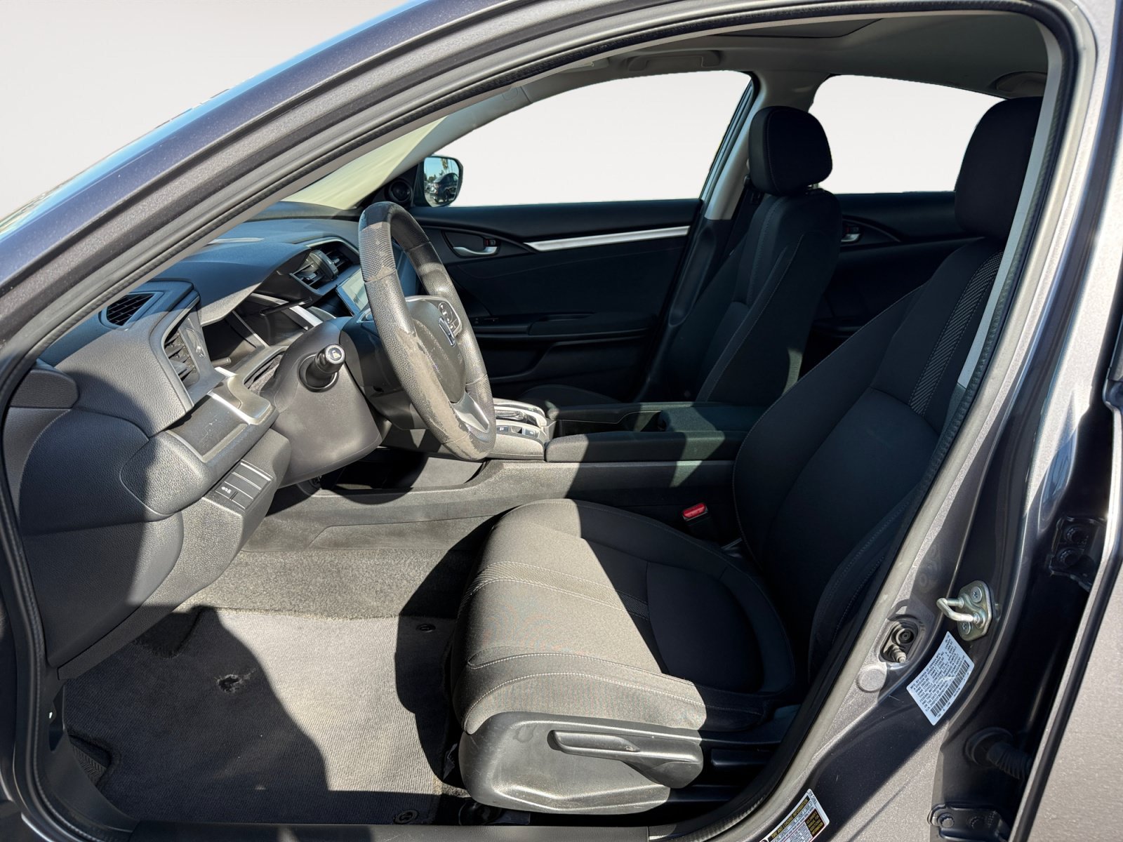 Used 2016 Gray Honda EX-T image 10