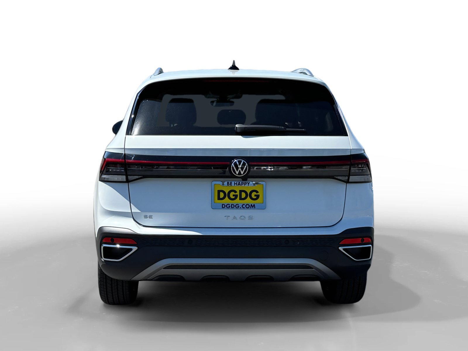 New 2026 Pure White Volkswagen SE image 4