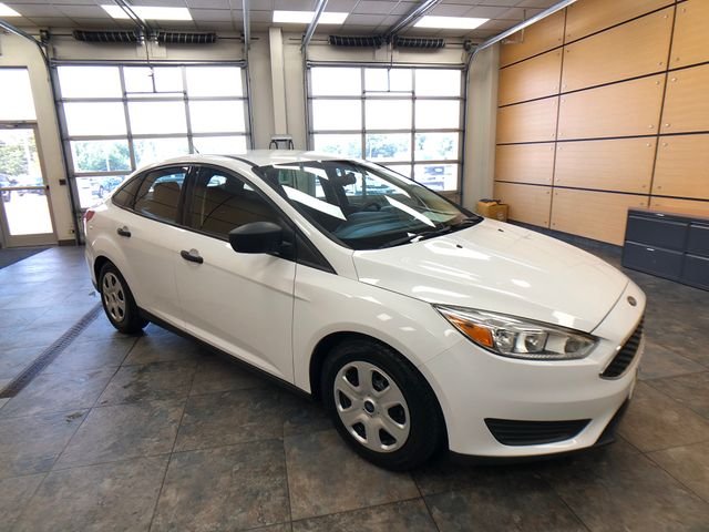 Used 2015 Oxford White Ford S image 1