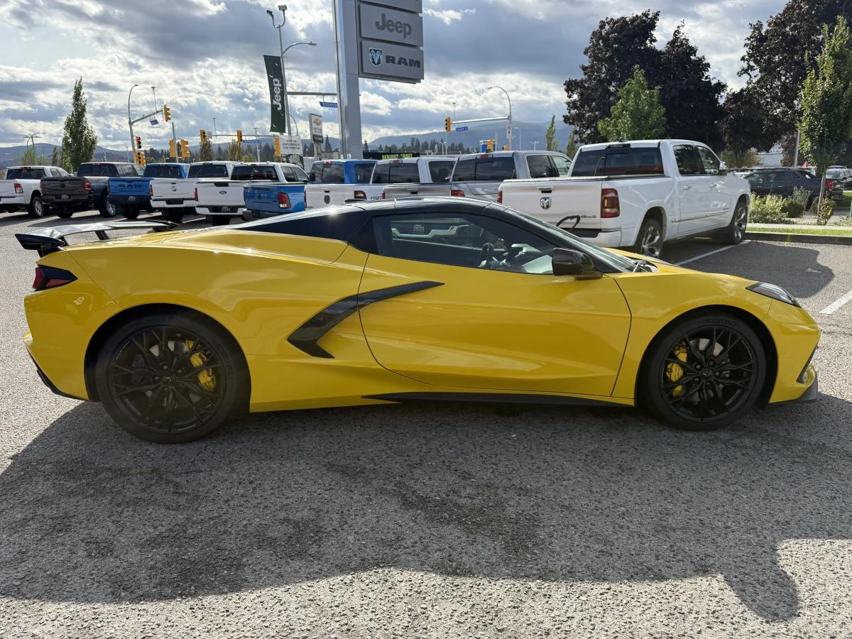 Used 2025 Yellow Chevrolet 3LT image 19