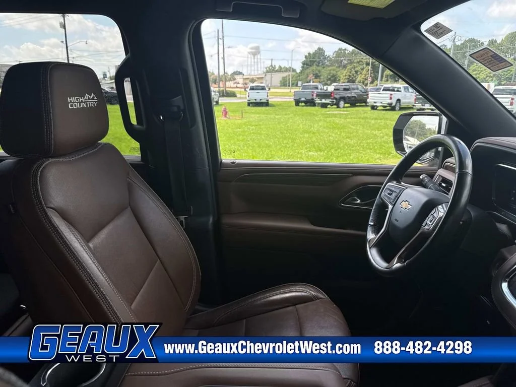 2023 Chevrolet Suburban High Country - Photo 22