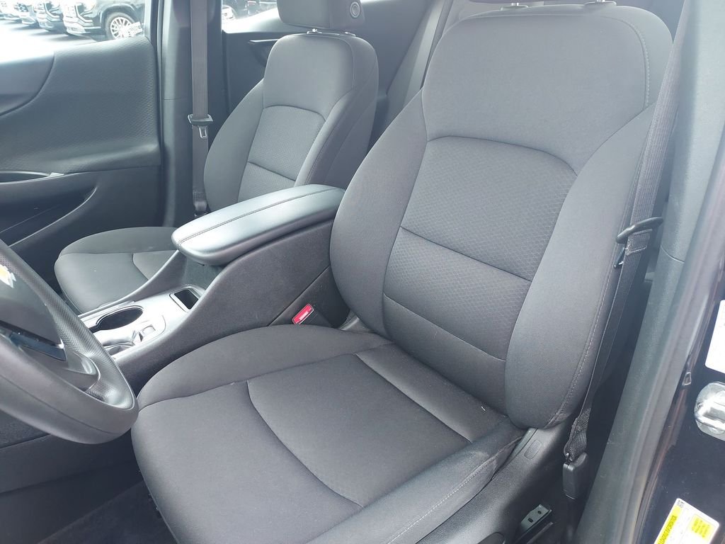 Used 2023 Gray Chevrolet LT image 17