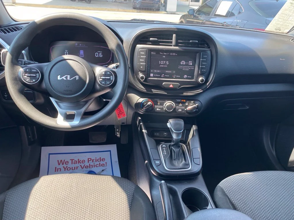 Used 2023 Red Kia LX image 8