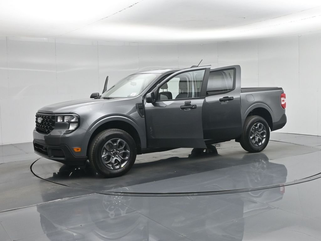 New 2026 Carbonized Gray Metallic Ford XLT image 25