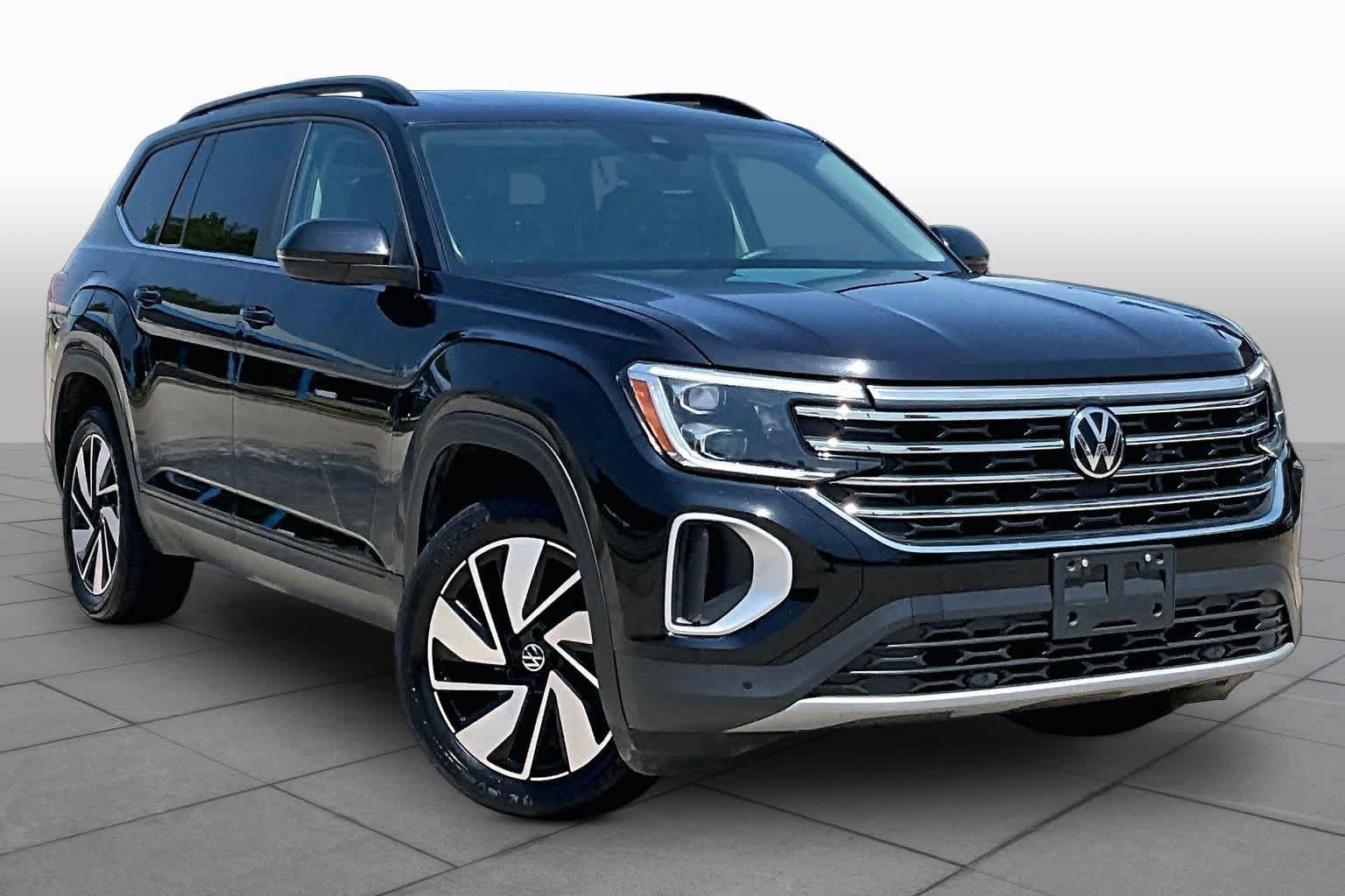 Pre-Owned 2024 Volkswagen Atlas 2.0T SE W/Technology