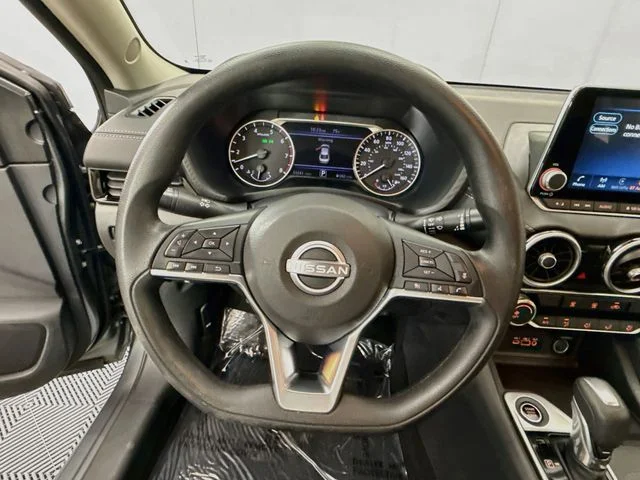 Used 2024 Gray Nissan SV image 11
