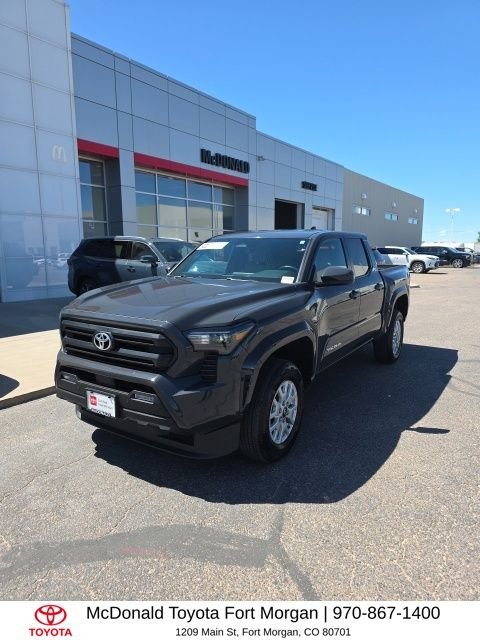 Used 2025  Toyota SR5 image 1