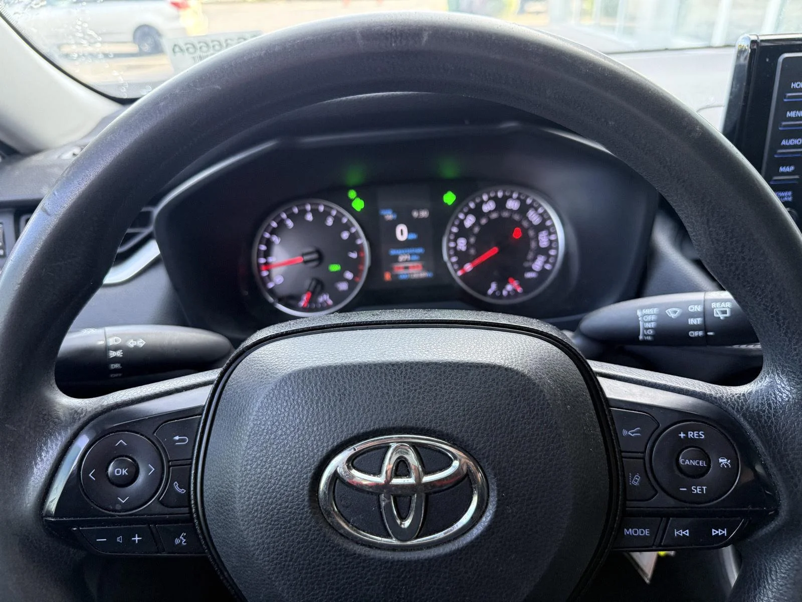 Used 2020 Super White Toyota LE image 16