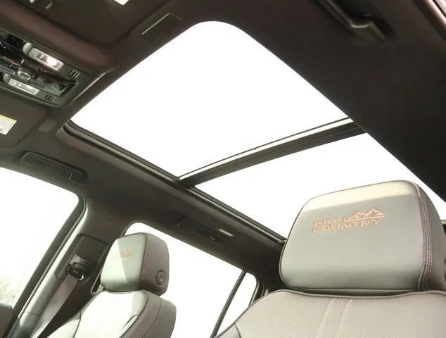 2026 Chevrolet Suburban High Country - Photo 24