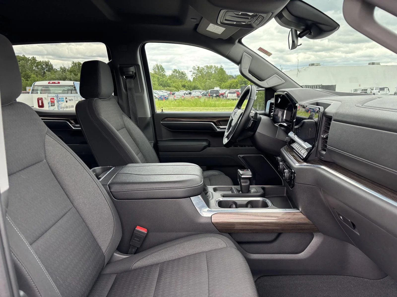 Used 2023 Black Chevrolet LT Trail Boss image 33