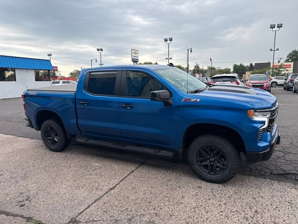 Used 2022 GLACIER BLUE METALLIC Chevrolet LT Trail Boss image 8