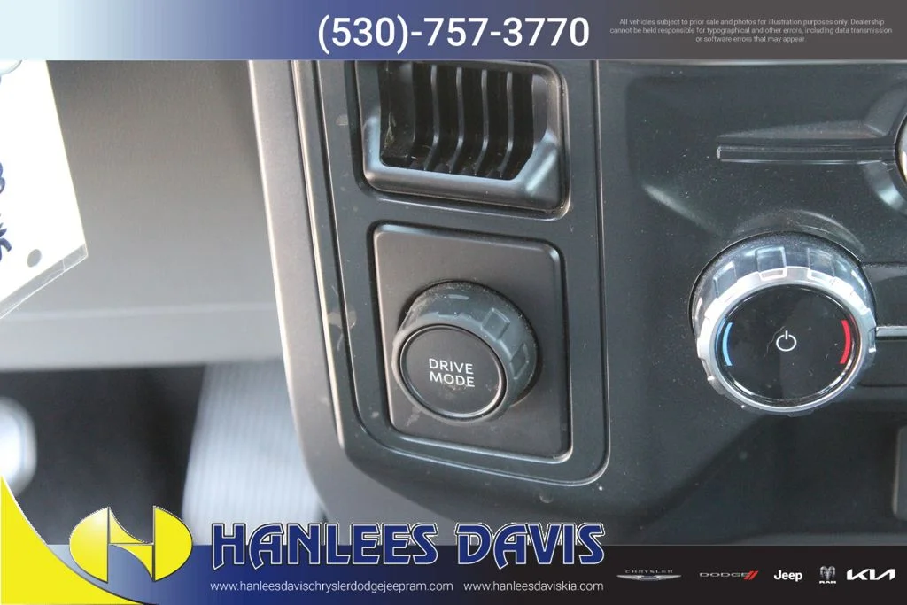Used 2025 Black Ford XLT image 21