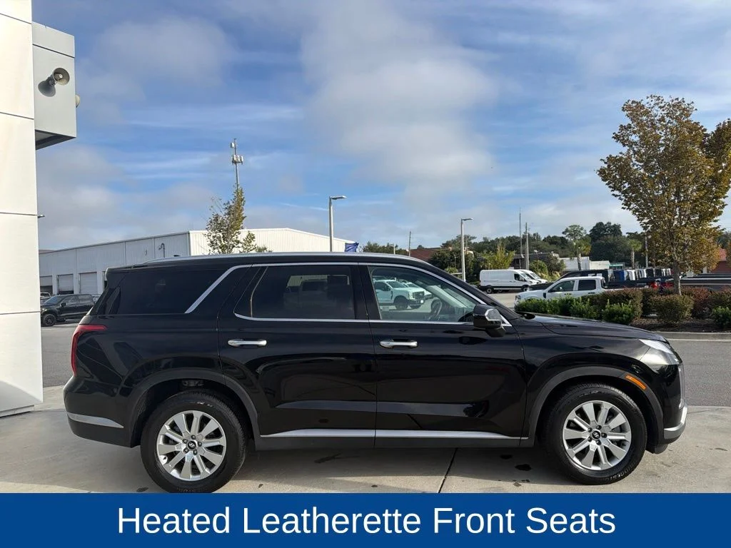 Certified Used 2025 Abyss Black Pearl Hyundai SEL image 2
