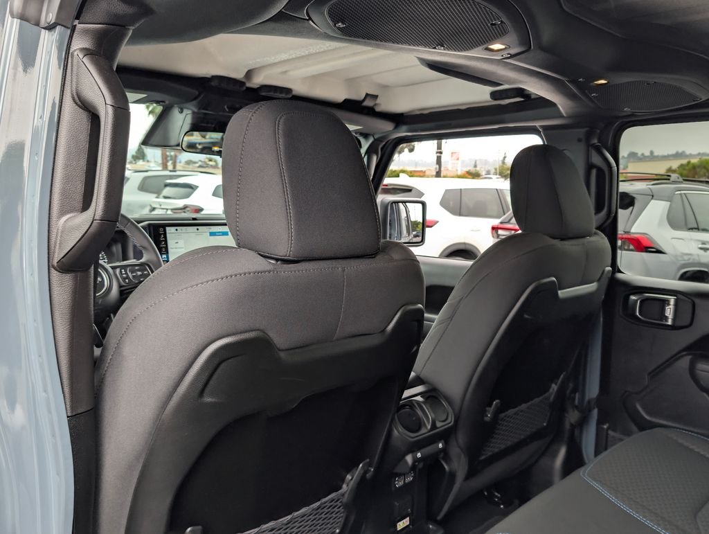 2025 Jeep Wrangler 4xe Rubicon 4XE - Photo 14