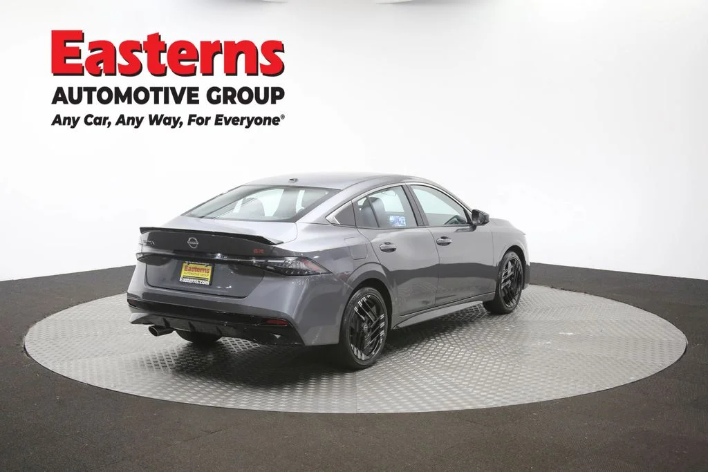 Used 2026 Gray Nissan SR image 38