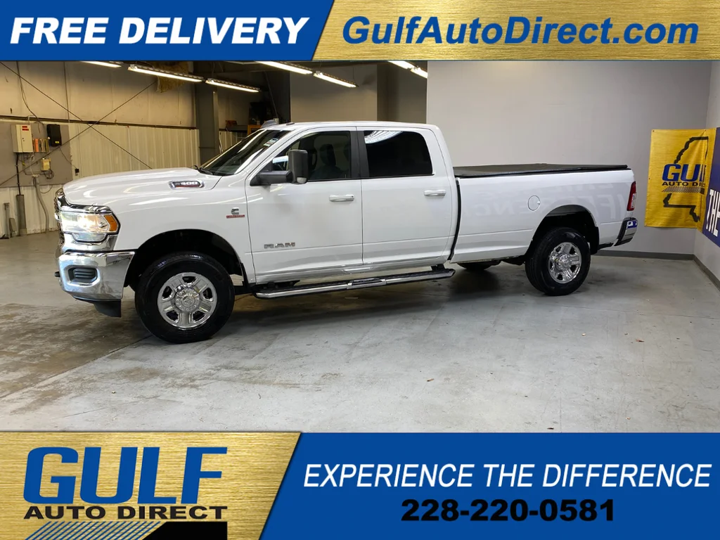 Used 2021 White Ram Big Horn image 5