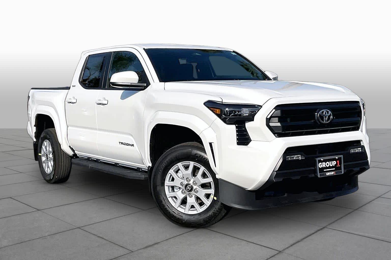New 2026 Ice Cap Toyota SR5 image 2