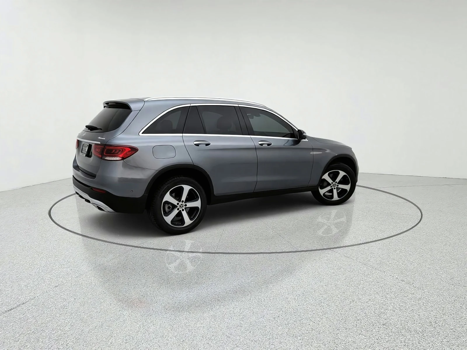 Used 2020 Selenite Grey Metallic Mercedes-Benz GLC 300 image 8